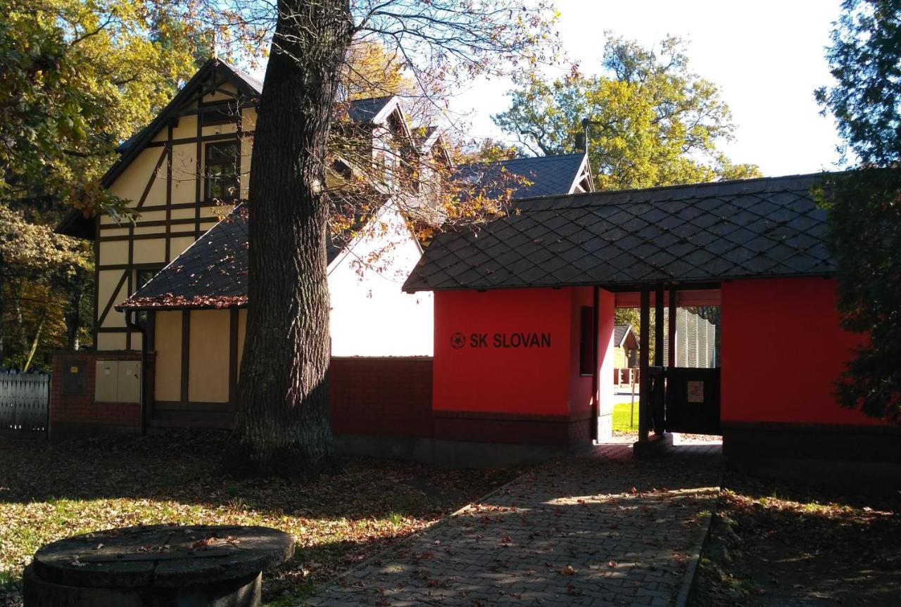Homestay Podiebrady Zewnętrze zdjęcie